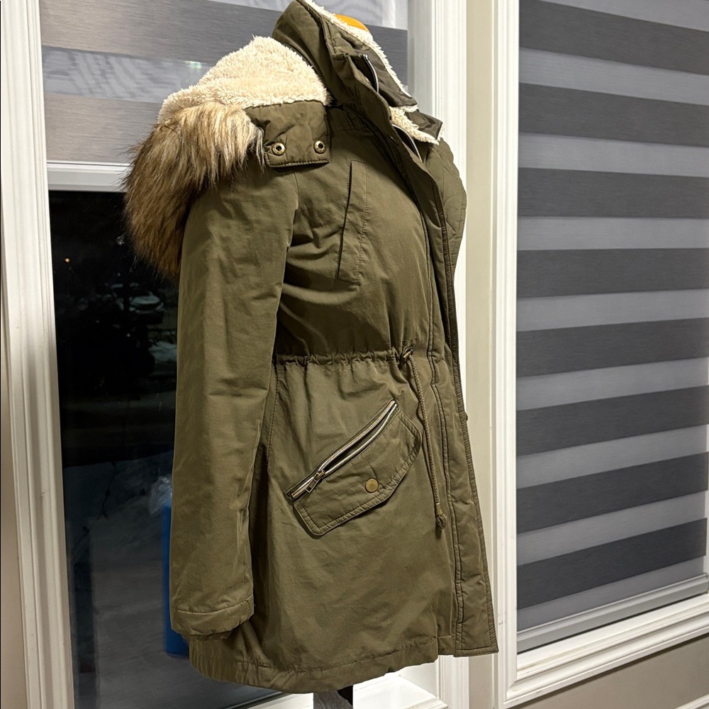 Ricki’s Spring Parka - Picture 2 of 8